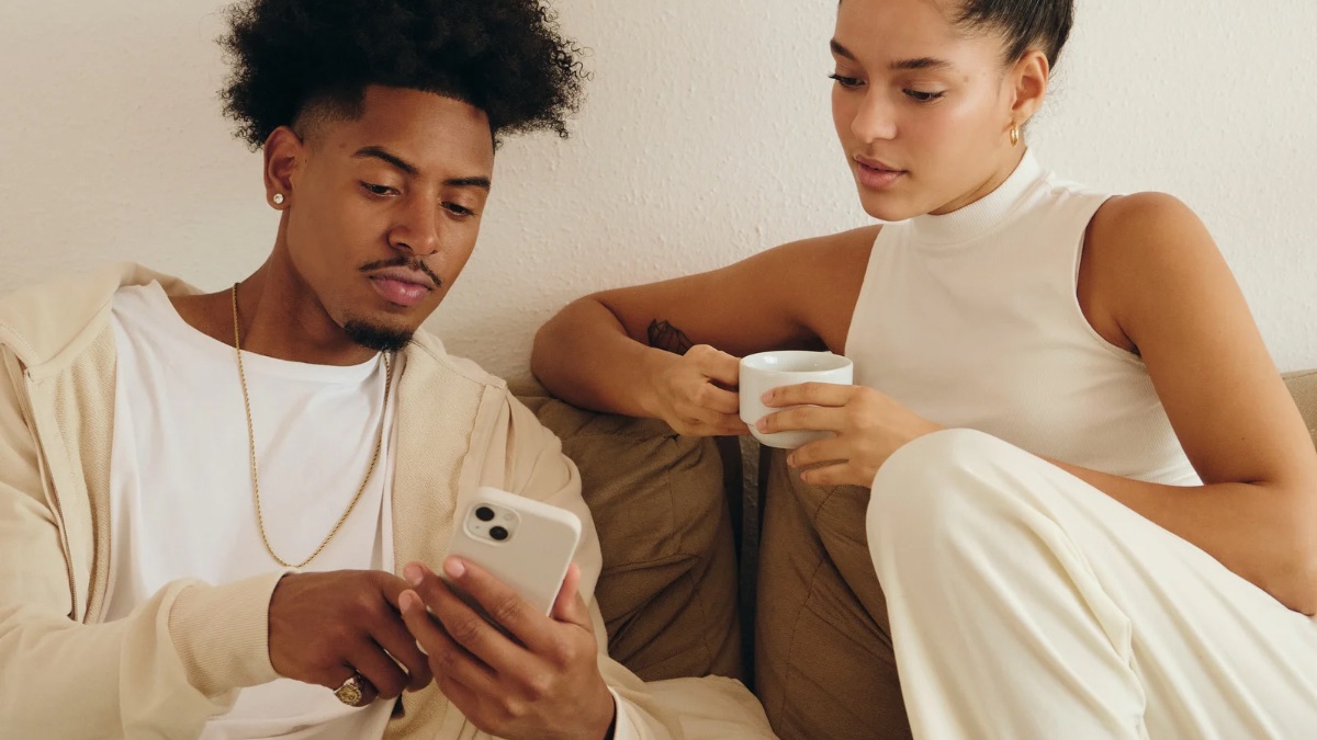 Come riconoscere un vero Samsung S22 da un falso?