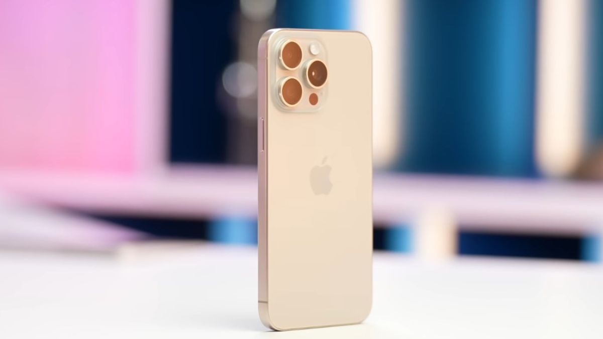 Perché la fotocamera del mio iPhone scatta immagini sfocate?