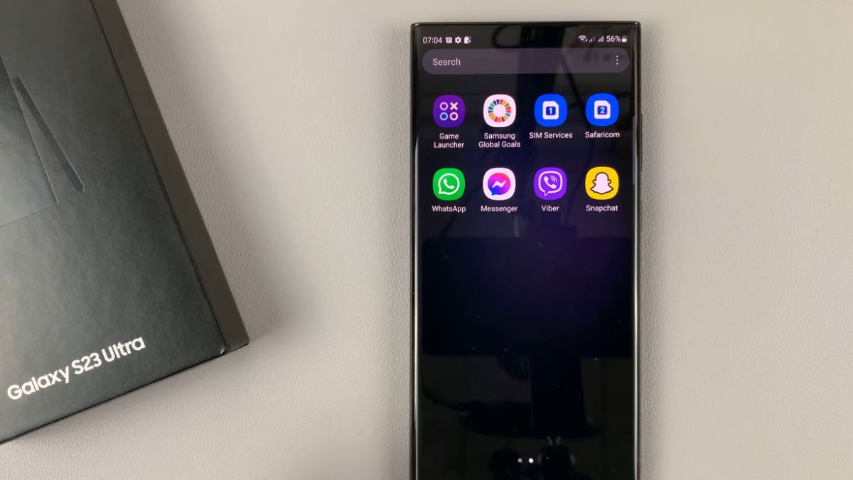 WhatsApp su Samsung Galaxy S23: le impostazioni da fare per evitare la chiusura in background