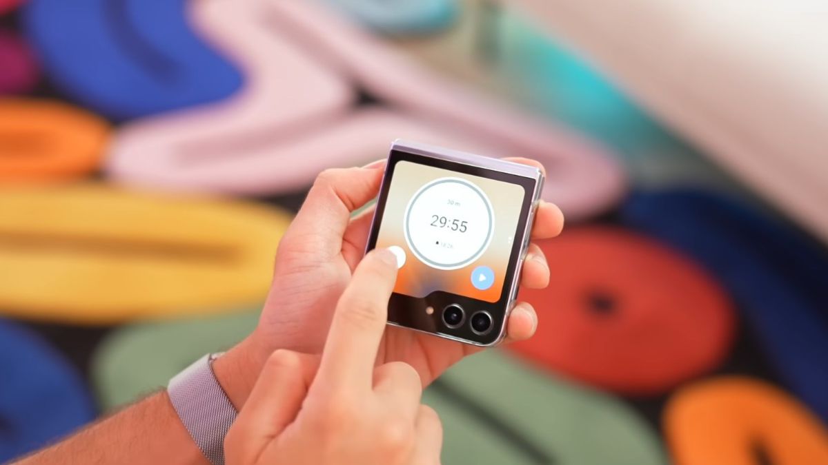 Galaxy Z Flip 5: il pieghevole Samsung che continua a sedurre