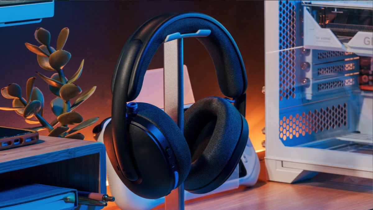 Logitech G325 Lightspeed: un auricolare da gioco versatile per PC e console