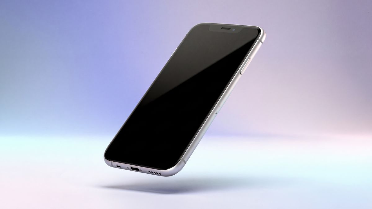 Vetro Gorilla Glass vs ceramica: quale resiste davvero alle cadute?